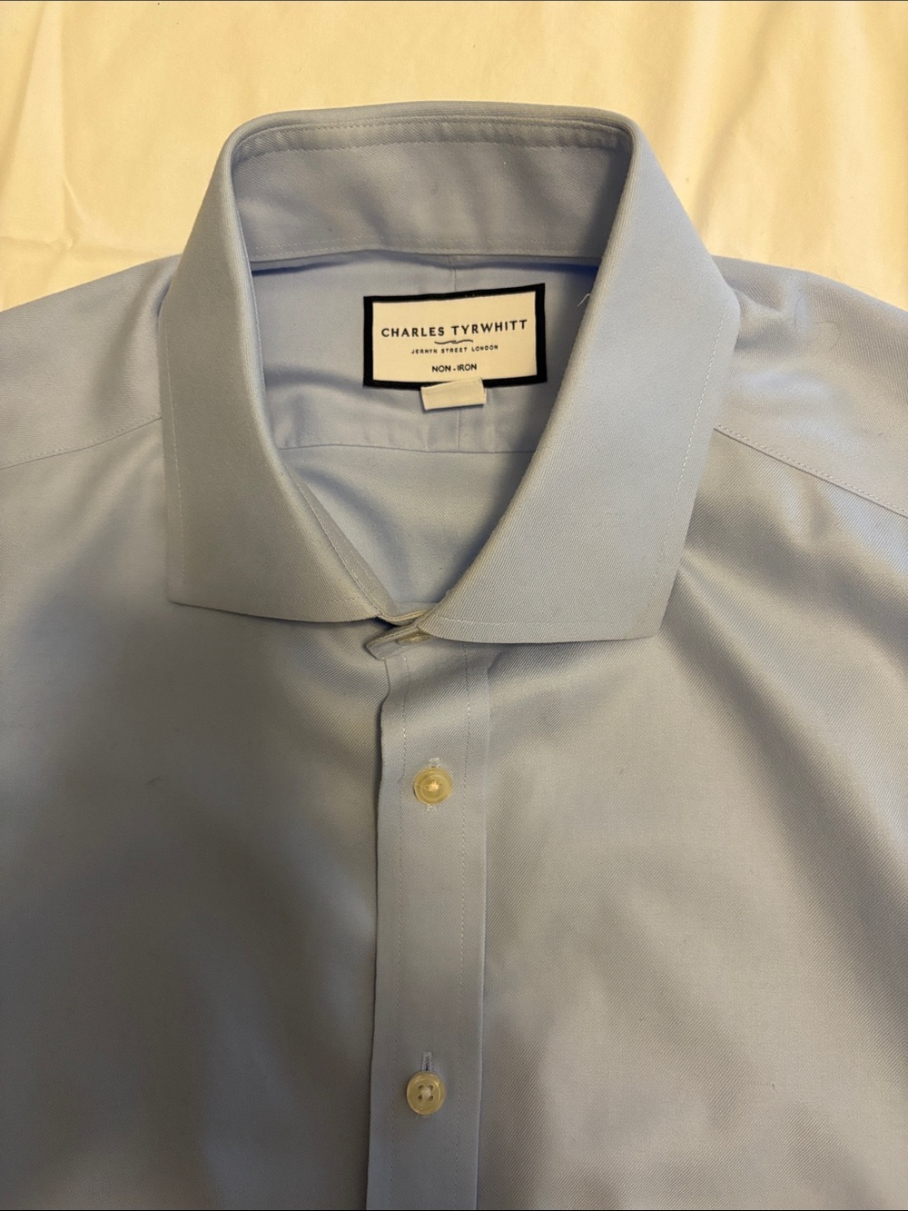 Charles Tyrwhitt Light Blue Spread Collar Dress Shirt